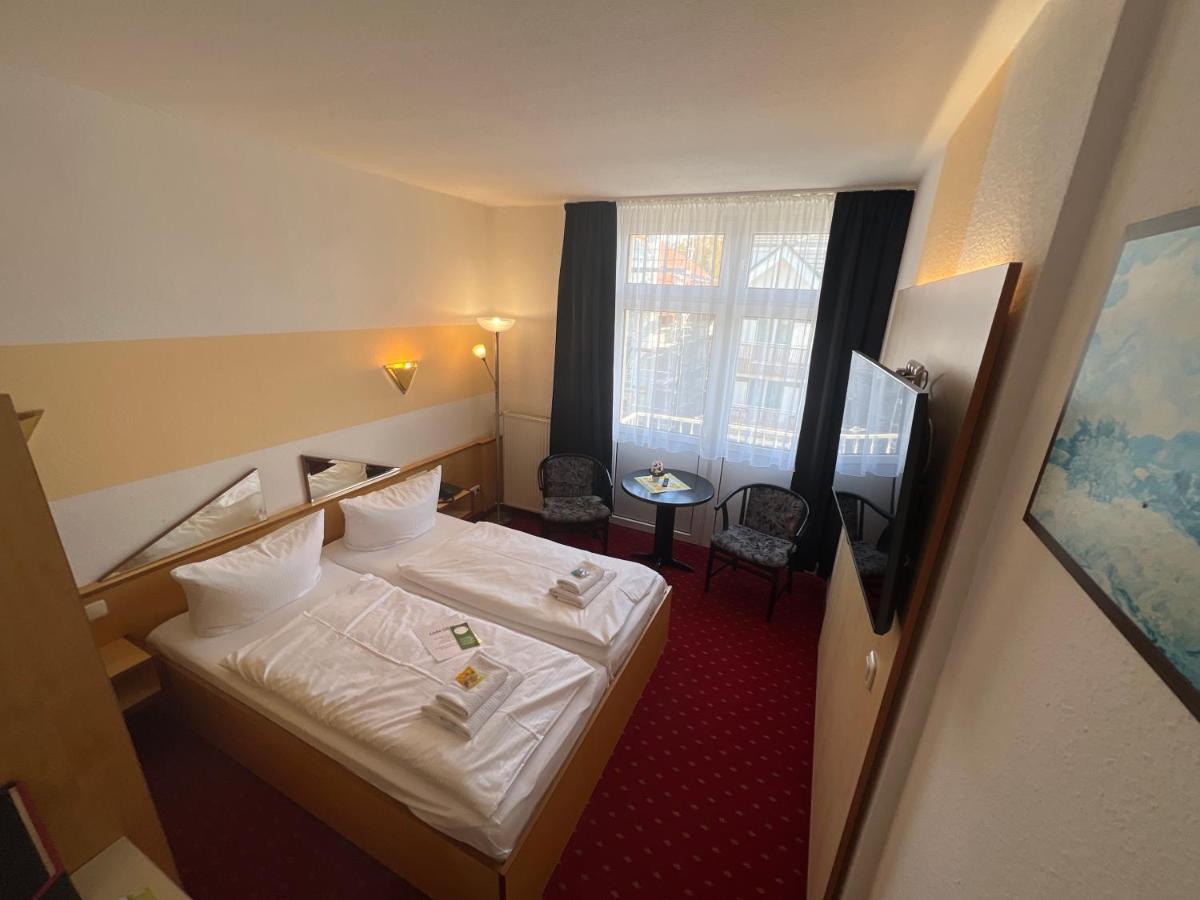 Ostseebad Kühlungsborn Hotel Poseidon מראה חיצוני תמונה
